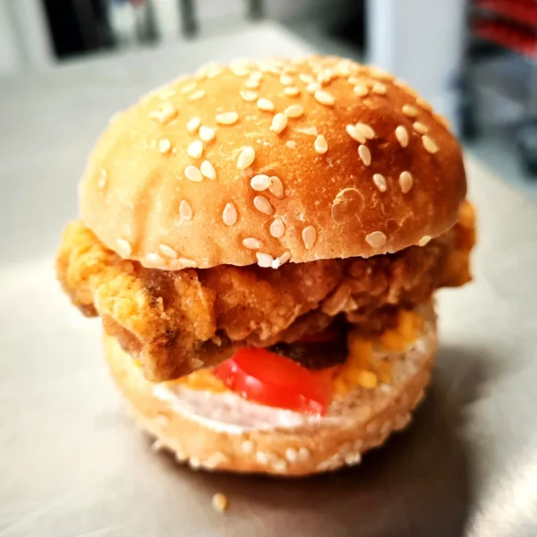 Mini burger au poulet frit